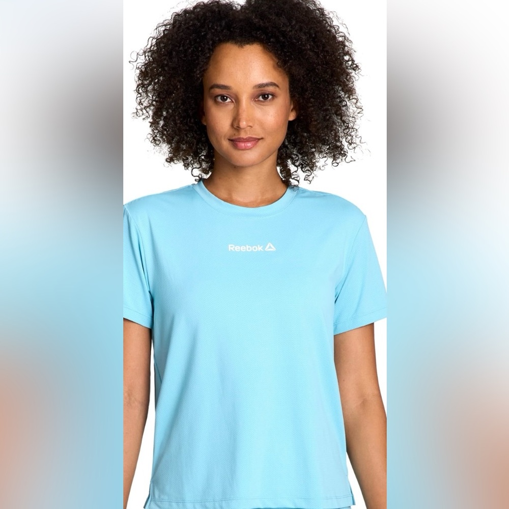 BRAND NEW Reebok Fairway Short Sleeve Top Size & Reebok Fairway Slim Shorts - Picture 2 of 3